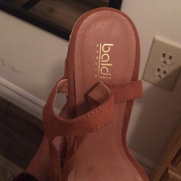 Wedges - Picture 2 of 4